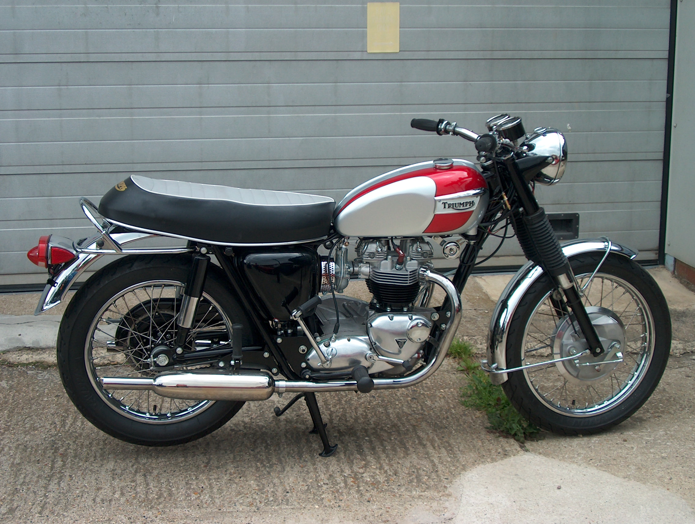 Classic Triumph Motorcycles